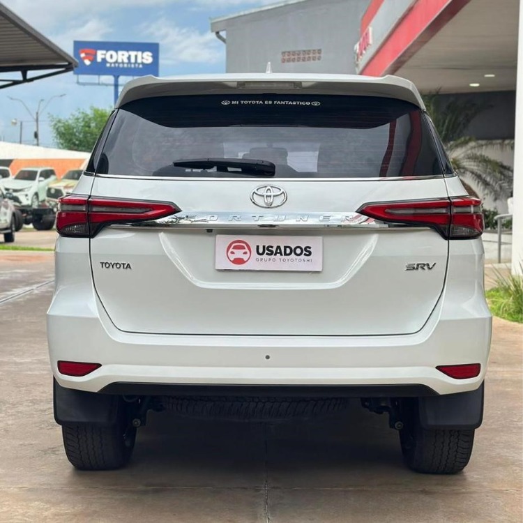 Toyota Fortuner Srv Aut 2023 - foto 8
