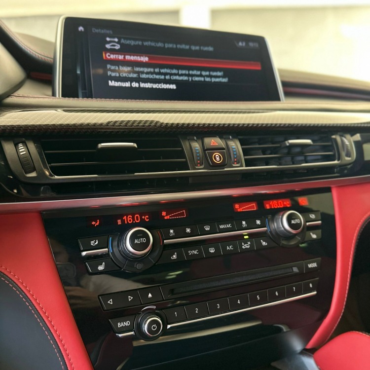 Bmw X6 M 2018 — foto 7