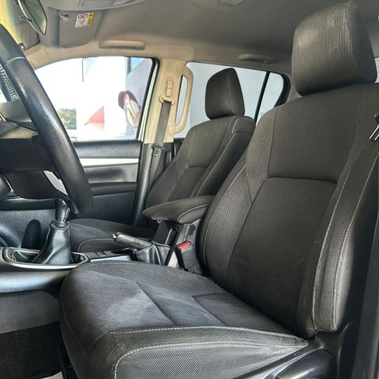 Toyota Hilux D/C 4X4 Srv Mec 2022 — foto 7