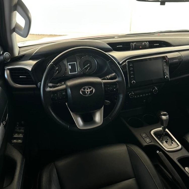 Toyota Hilux D/C 4X4 Srv Aut. Limited. 2022 — foto 3