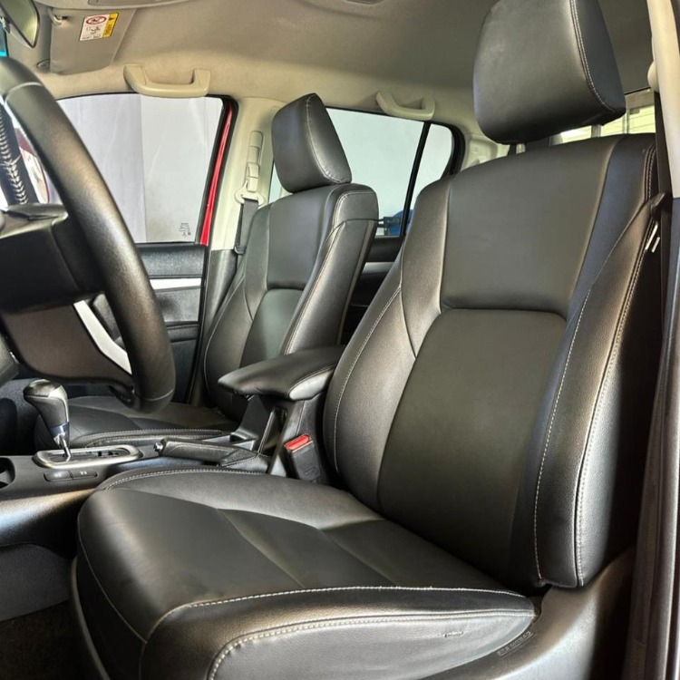 Toyota Hilux D/C 4X4 Srv Aut. Limited. 2022 — foto 6