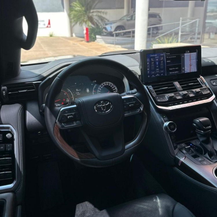 Toyota Land Cruiser 300 Vx. 2025 — foto 5