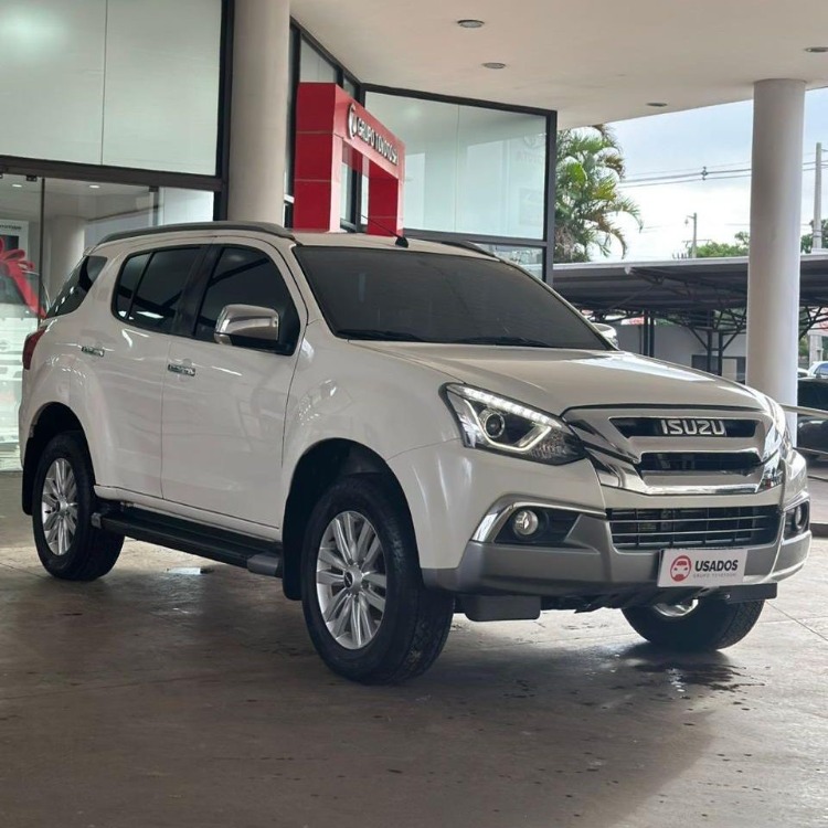 Isuzu Mu-X Aut 4X4 2022 - foto 2
