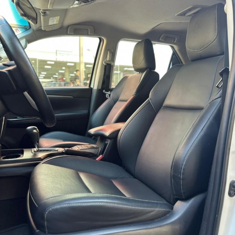 Toyota Fortuner Srv Aut. 2023 — foto 7