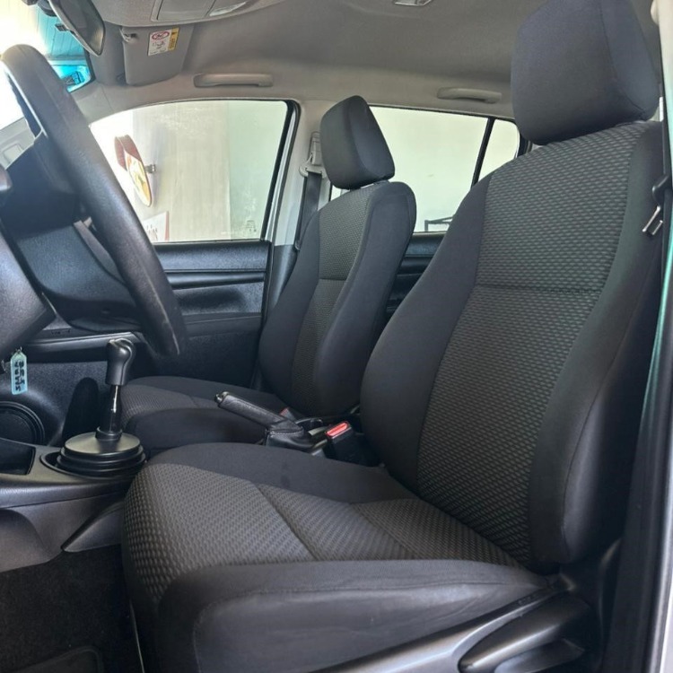 Toyota Hilux D/C 4X4 Dx Mec 2023 — foto 6