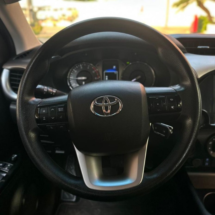 Toyota Hilux D/C 4X4 Sr Aut 2023 — foto 5
