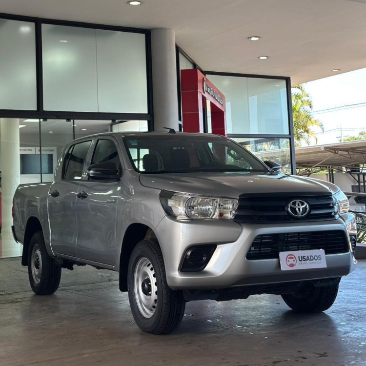 Toyota Hilux D/C 4X4 Dx Mec 2023 - foto 2