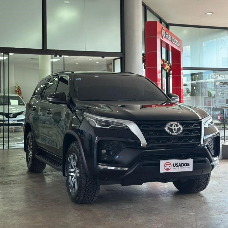 Toyota Fortuner 4X2 Sr Aut 2024 - foto 2