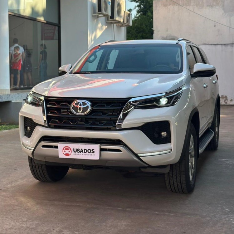 Toyota Fortuner Srv Aut. 2023 — foto 3