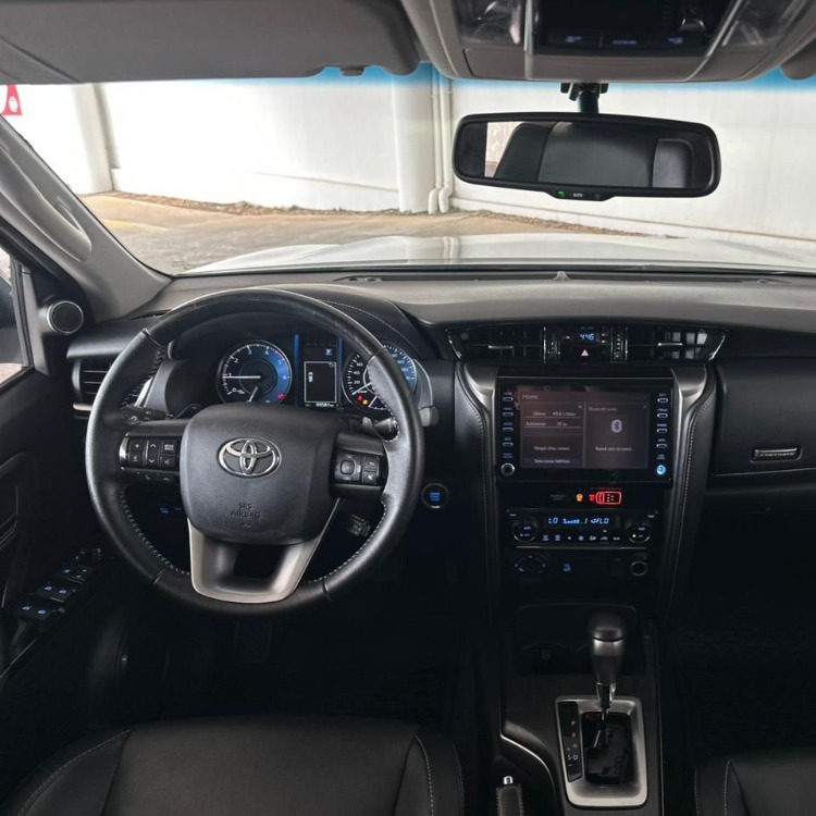 Toyota Fortuner Srv Aut 2023 — foto 5