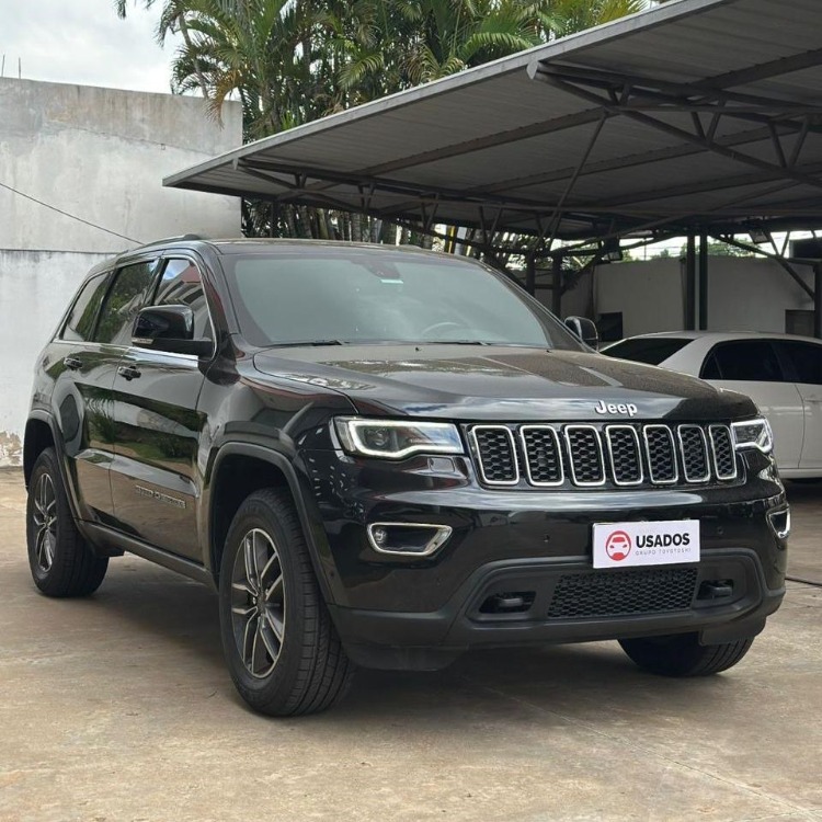 Jeep Grand Cherokee Laredo 4X2 2019 — foto 3