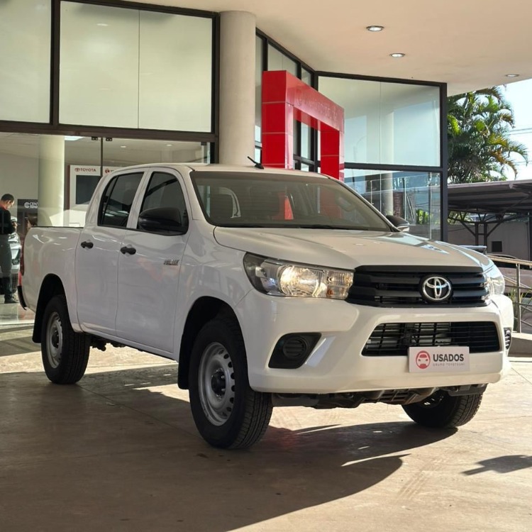 Toyota Hilux D/C 4X4 Dx Mec 2023 - foto 2